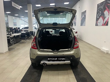 Renault , 2013г., передний привод, автомат