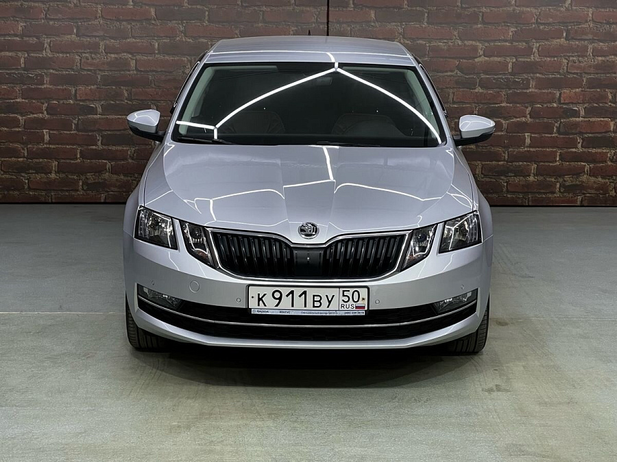 Skoda Octavia, 2019г., передний привод, робот