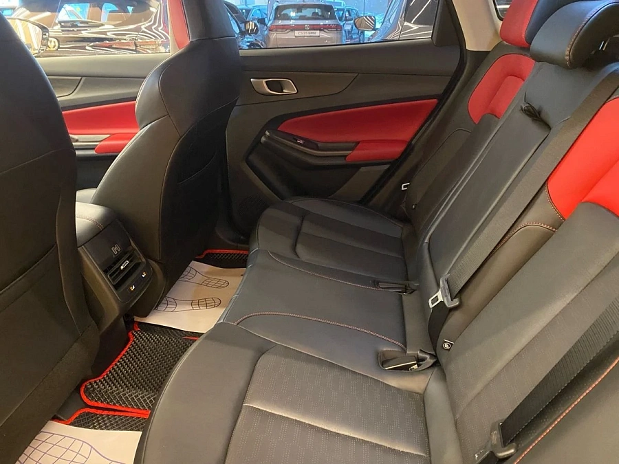 Changan UNI-S (CS55 Plus), 2024г., передний привод, робот