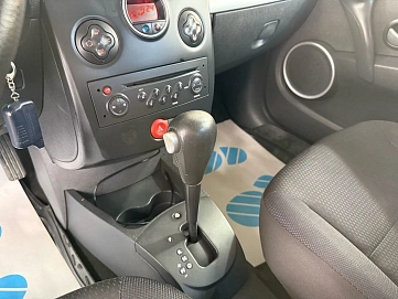 Renault Clio, 2007г., передний привод, автомат