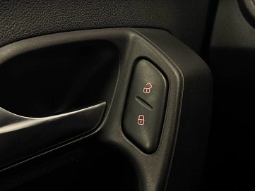 Volkswagen Polo, 2020г., передний привод, механика