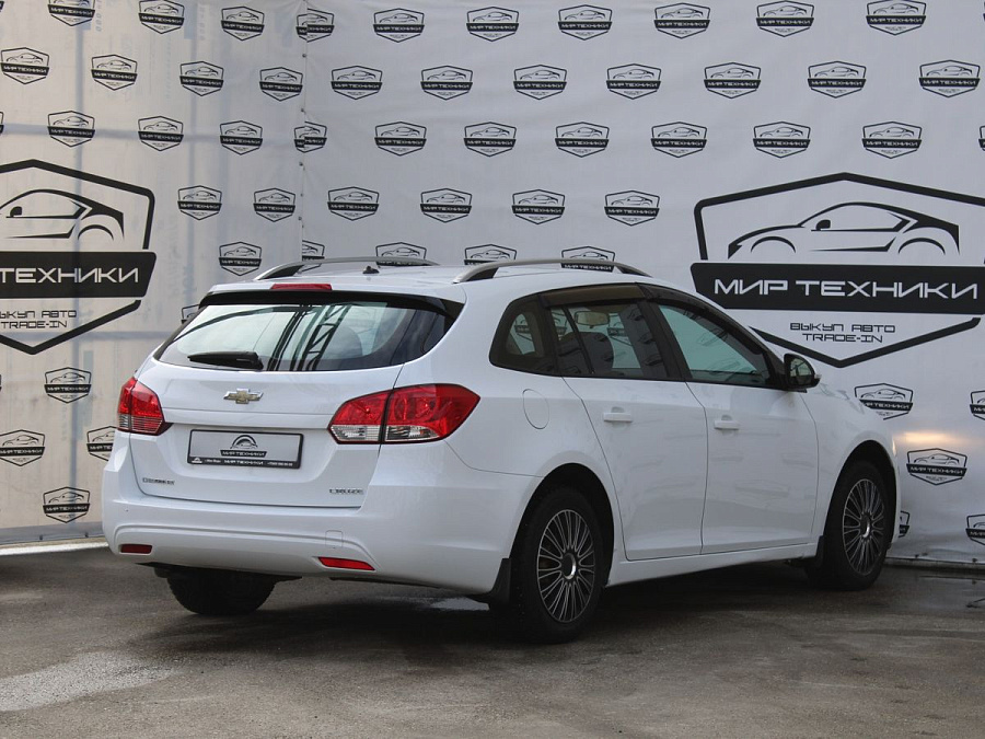 Chevrolet Cruze, 2014г., передний привод, механика