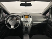 Opel Zafira, 2010г., передний привод, механика