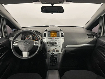 Opel Zafira, 2010г, передний привод, механика