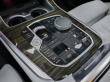 BMW X5, 2024г, полный привод, автомат