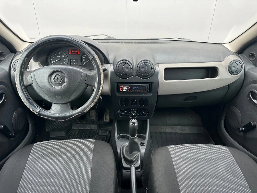 Renault Logan, 2013г., передний привод, механика