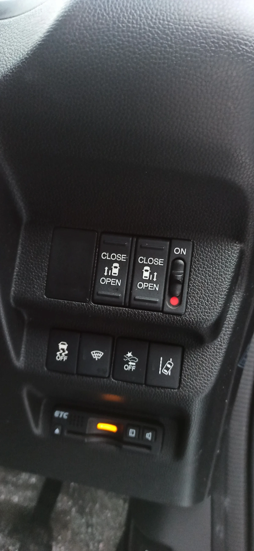 Honda Freed, 2017г., полный привод, вариатор