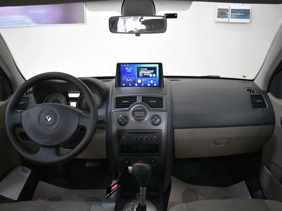 Renault Megane, 2006г., передний привод, автомат