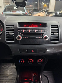 Mitsubishi Lancer, 2009г, передний привод, автомат