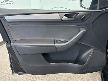 Volkswagen Polo, 2021г., передний привод, механика