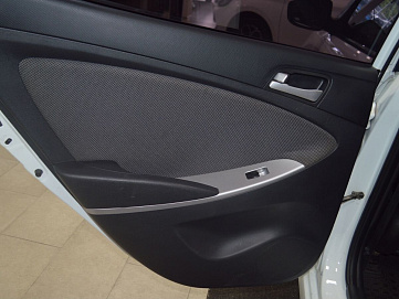 Hyundai Solaris, 2012г, передний привод, автомат