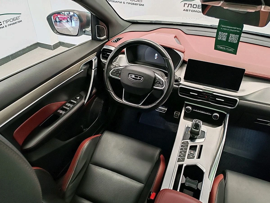 Geely Coolray, 2022г., передний привод, робот