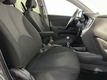 Kia Rio, 2009г, передний привод, механика