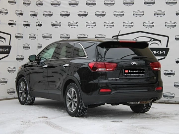 Kia Sorento, 2020г, передний привод, автомат