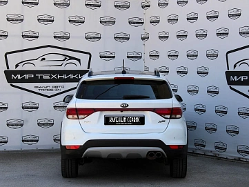Kia , 2019г., передний привод, автомат