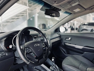 Kia Rio, 2016г., передний привод, автомат