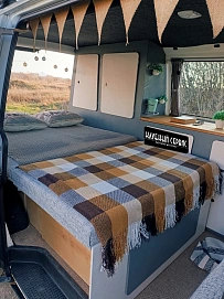 Volkswagen Transporter, 1996г, передний привод, механика
