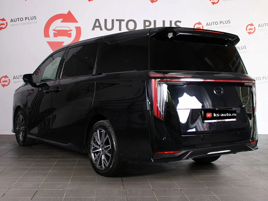 GAC M8, 2023г., передний привод, автомат