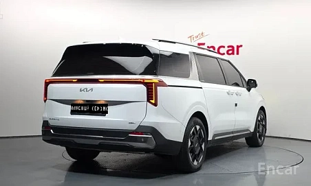 Kia Carnival, 2024г, передний привод, автомат