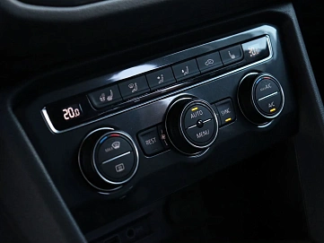 Volkswagen Tiguan, 2019г, передний привод, механика