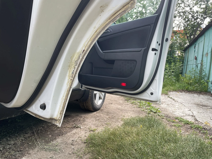 Skoda Yeti, 2013г., полный привод, робот