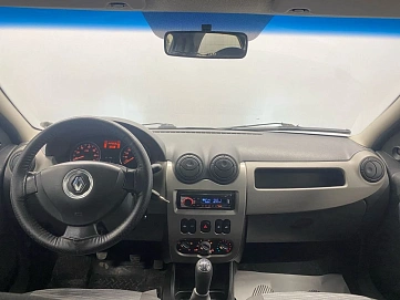 Renault Logan, 2011г, передний привод, механика