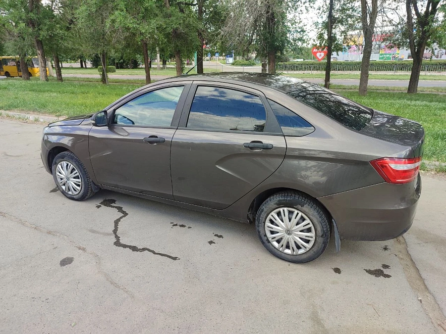 Lada (ВАЗ) Vesta, 2018г., передний привод, механика