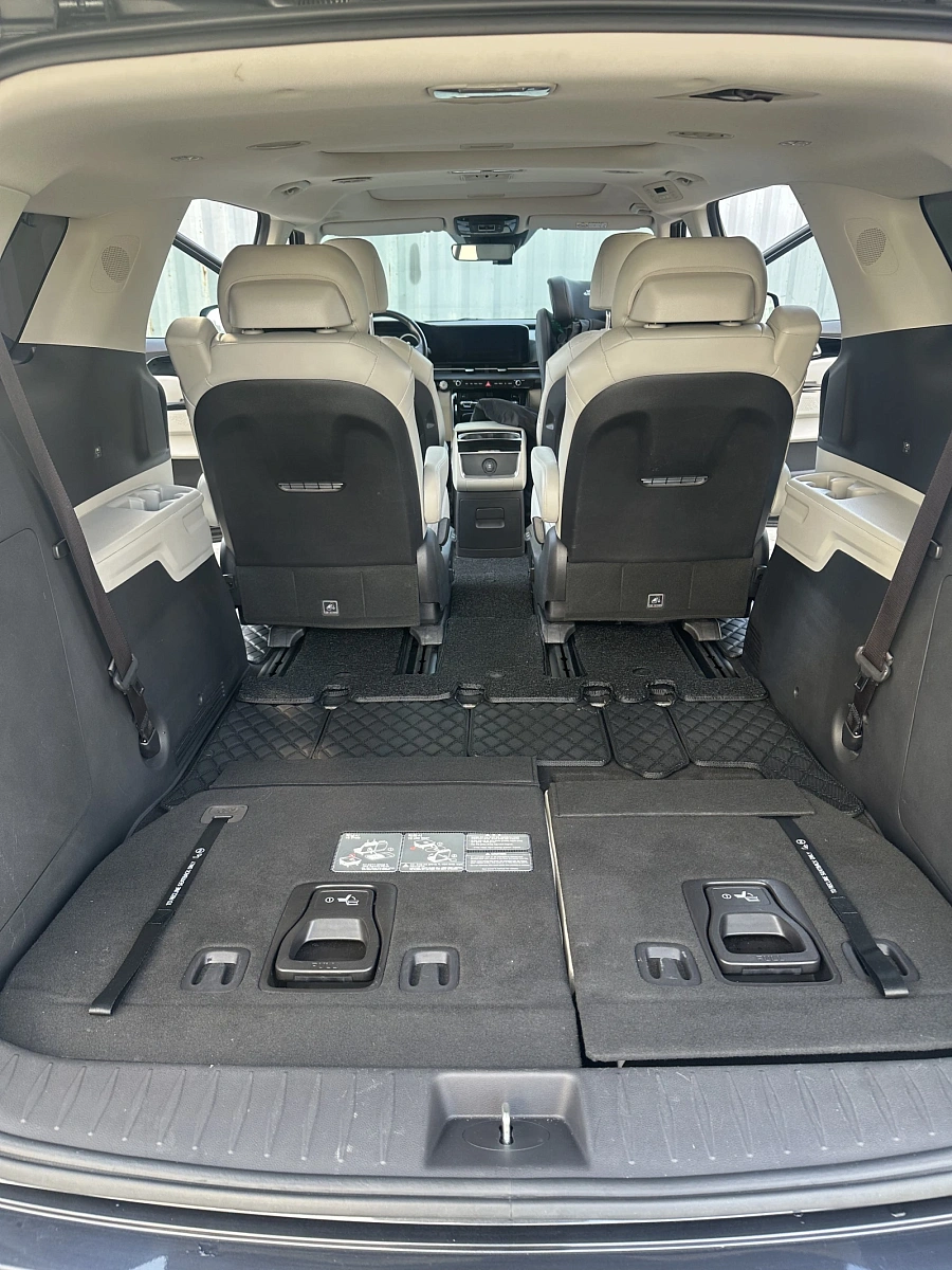 Kia Carnival, 2021г., передний привод, автомат