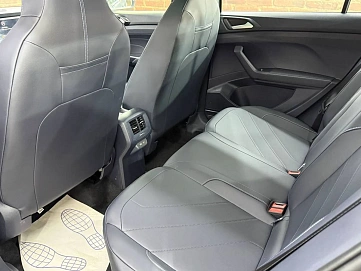 Volkswagen Tharu XR, 2025г, передний привод, робот