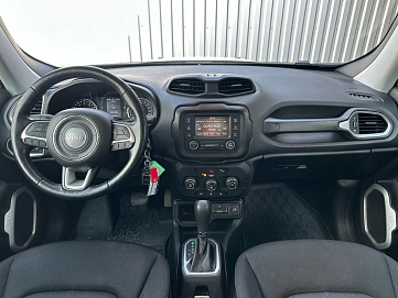 Jeep Renegade, 2018г, передний привод, робот