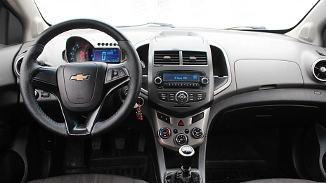 Chevrolet Aveo, 2013г., передний привод, механика