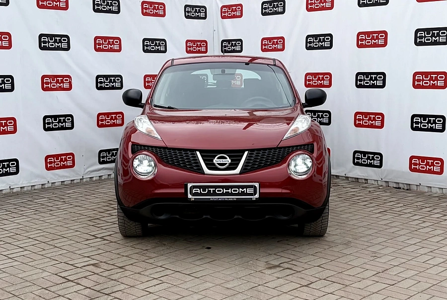 Nissan Juke, 2013г., передний привод, вариатор