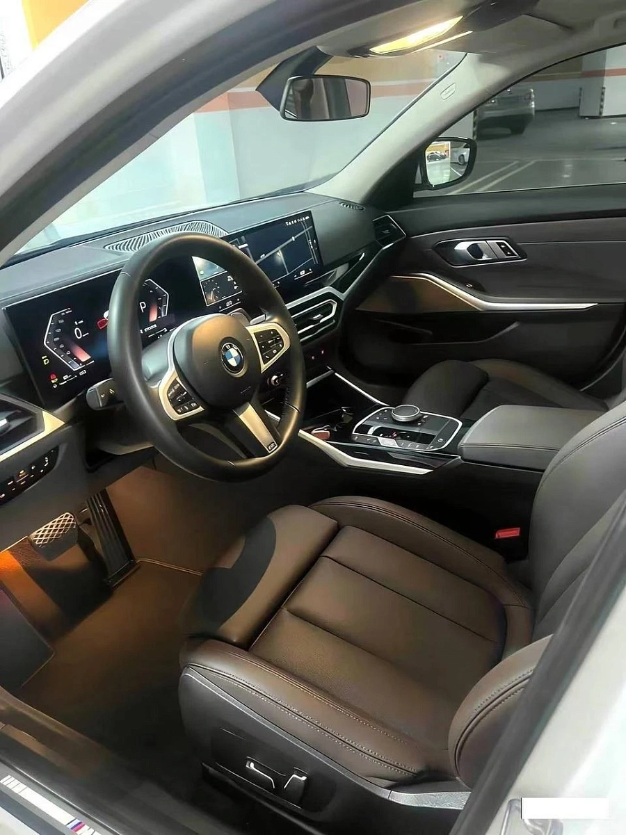 BMW 3 серии, 2023г., задний привод, автомат