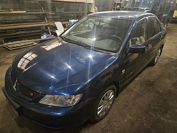 Mitsubishi Lancer, 2006г, передний привод, автомат