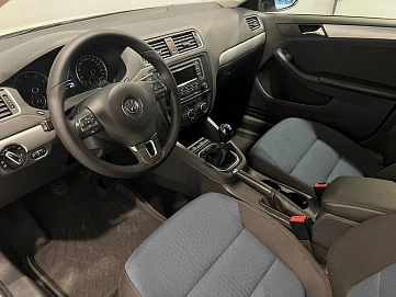 Volkswagen Jetta, 2013г, передний привод, механика