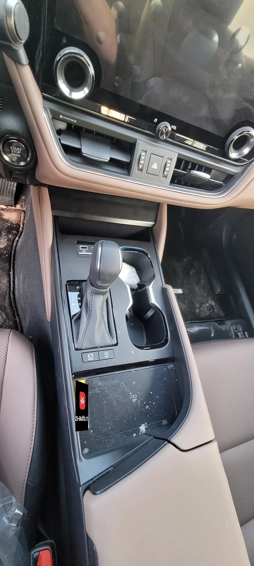 Lexus ES, 2025г., передний привод, вариатор