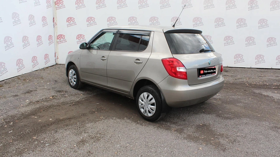 Skoda Fabia, 2011г., передний привод, механика