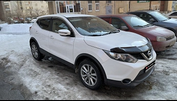 Nissan Qashqai, 2015г, передний привод, вариатор