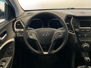 Hyundai Santa Fe, 2014г, передний привод, автомат