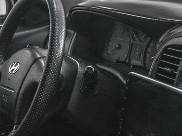 Hyundai Sonata, 2005г, передний привод, автомат