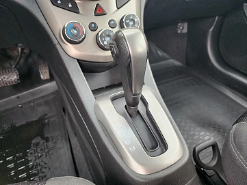 Chevrolet Aveo, 2012г, передний привод, автомат