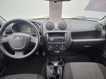 Lada (ВАЗ) Granta, 2015г, передний привод, механика