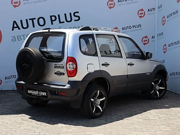 Chevrolet Niva, 2012г, полный привод, механика