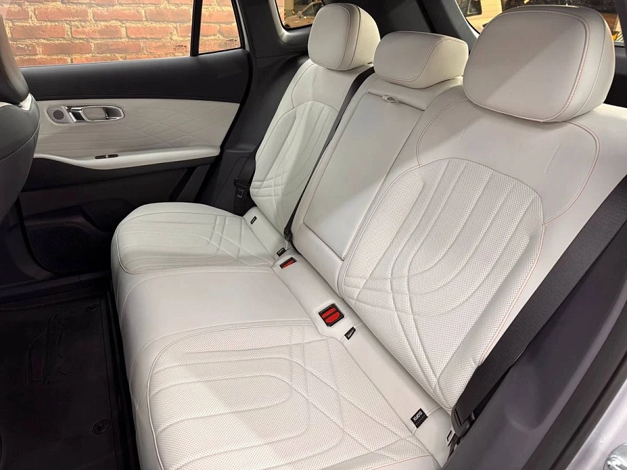 Geely Galaxy Starship 7, 2025г., передний привод, автомат