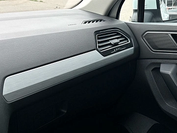 Volkswagen Tiguan, 2021г, полный привод, робот