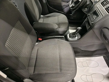 Volkswagen Polo, 2013г, передний привод, автомат
