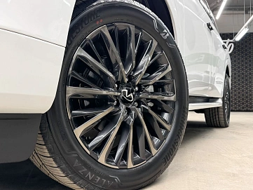 Infiniti QX80, 2025г, полный привод, автомат