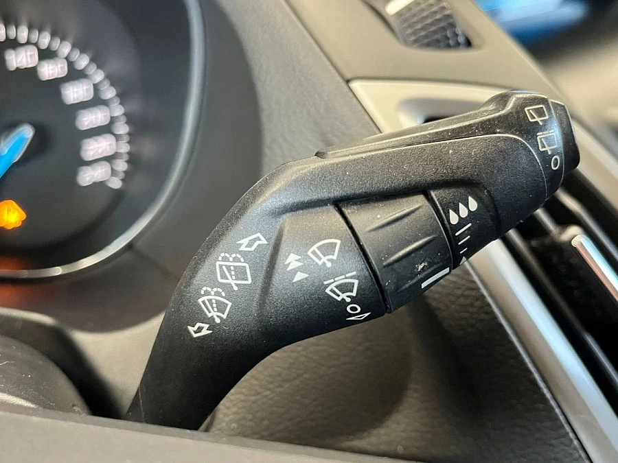 Ford Focus, 2014г., передний привод, механика