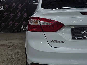 Ford Focus, 2012г, передний привод, механика