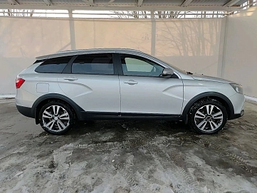 Lada (ВАЗ) , 2019г., передний привод, механика